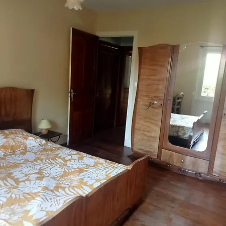 Maison En Pise